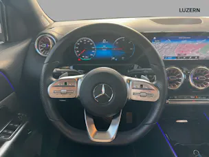 MERCEDES-BENZ EQA 300 4Matic