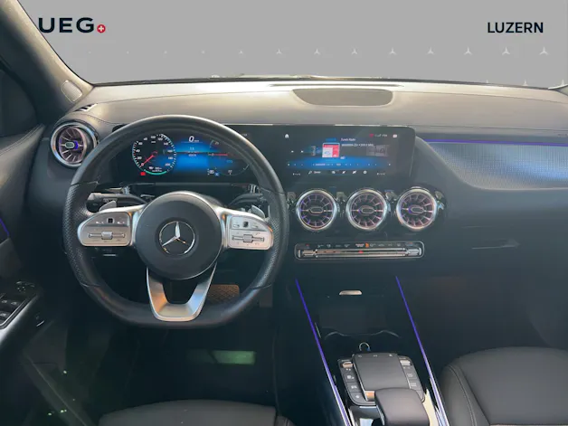 MERCEDES-BENZ EQA 300 4Matic