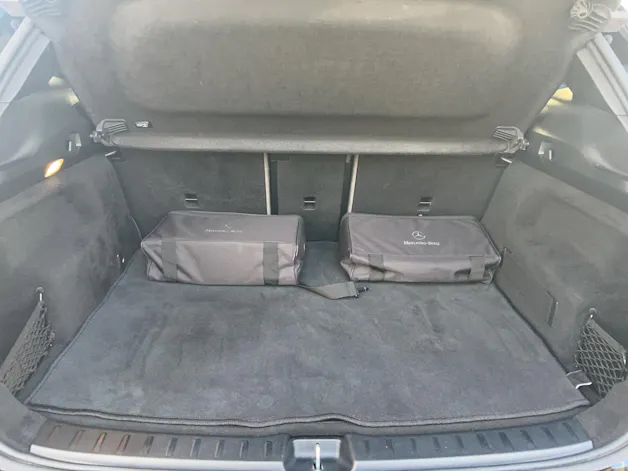 MERCEDES-BENZ EQA 300 4Matic