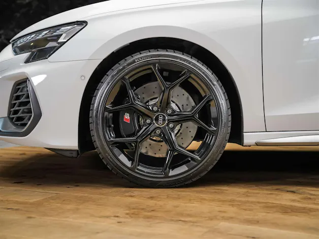 AUDI S3 Sportback TFSI quattro S-tronic *Facelift*El. Sitze*Kamera*