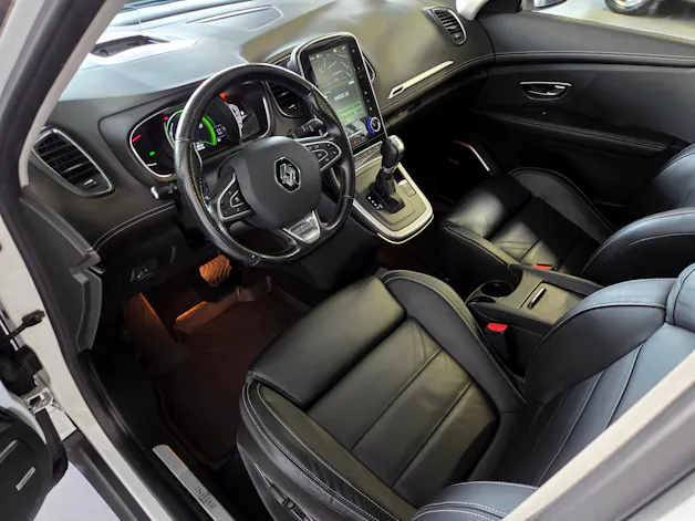 RENAULT Scénic 1.3 TCe 160 Initiale EDC