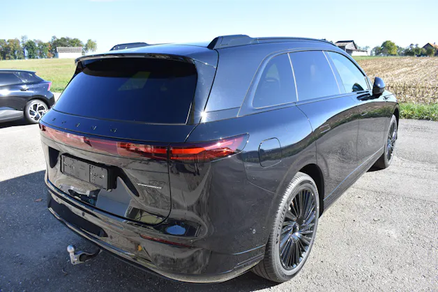 XPENG G9 93kWh Performance AWD mit Anhängerkupplung