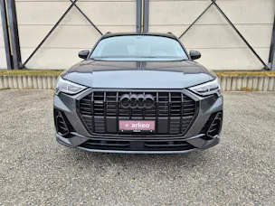 AUDI Q3 40 TFSI S line quattro S-tronic