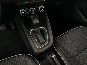 RENAULT Clio 1.6 E-Tech Intens