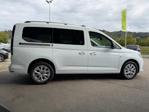 FORD Grand Tourneo Connect 1.5 PHEV Titanium Automat