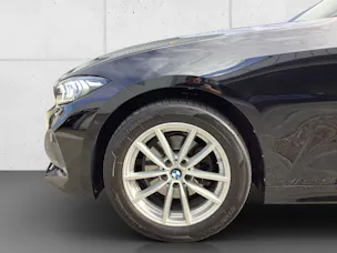 BMW 320i Touring