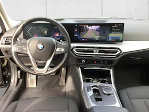 BMW 320i Touring