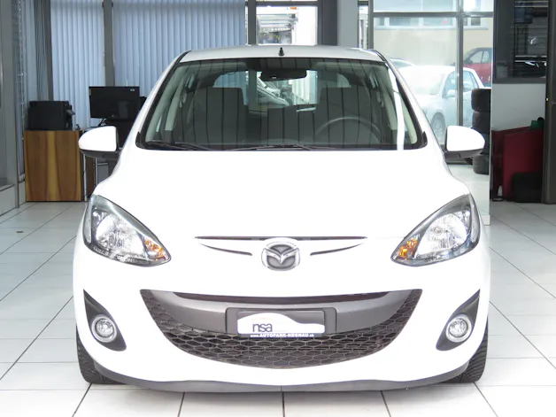MAZDA 2 1.3i 16V Exclusive