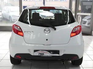 MAZDA 2 1.3i 16V Exclusive