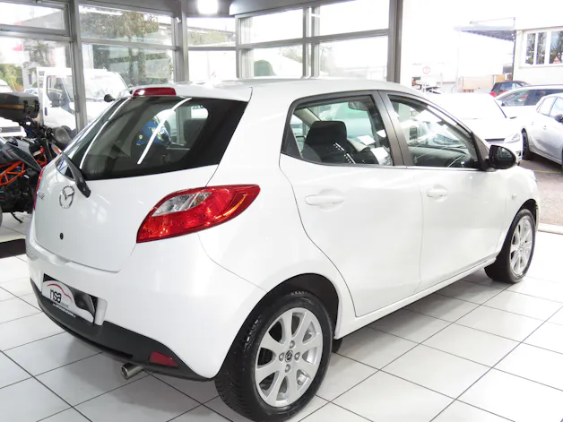 MAZDA 2 1.3i 16V Exclusive