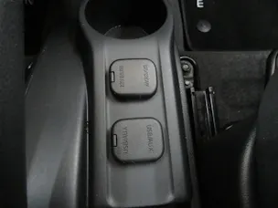 MAZDA 2 1.3i 16V Exclusive