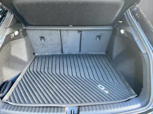 AUDI Q4 e-tron 45 Edition Swiss Ski quattro
