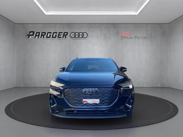 AUDI Q4 e-tron 45 Edition Swiss Ski quattro