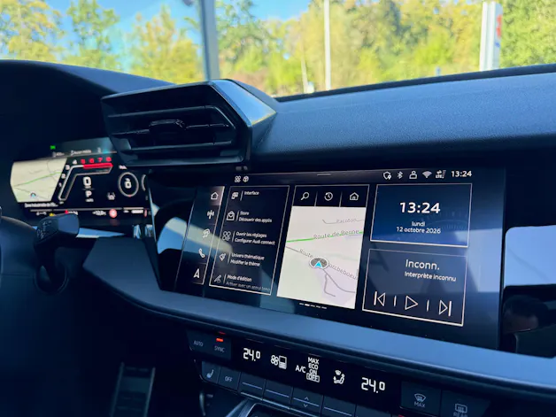 AUDI RS3 Limousine 2.5 TSI quattro S-tronic