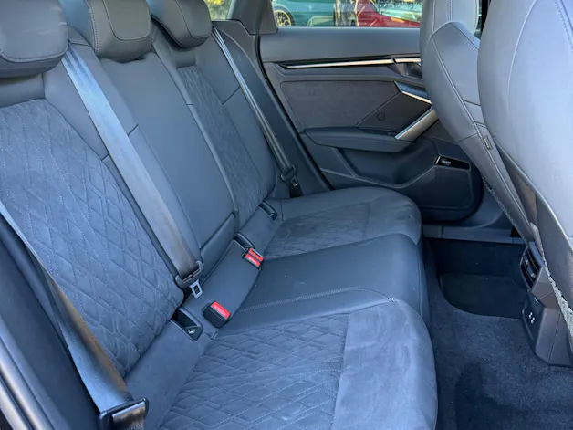 AUDI RS3 Limousine 2.5 TSI quattro S-tronic