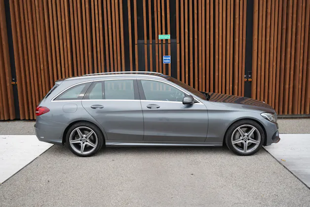 MERCEDES-BENZ C 250 d SWISS STAR AMG LINE 4MATIC 9G-TRONIC l 204 PS