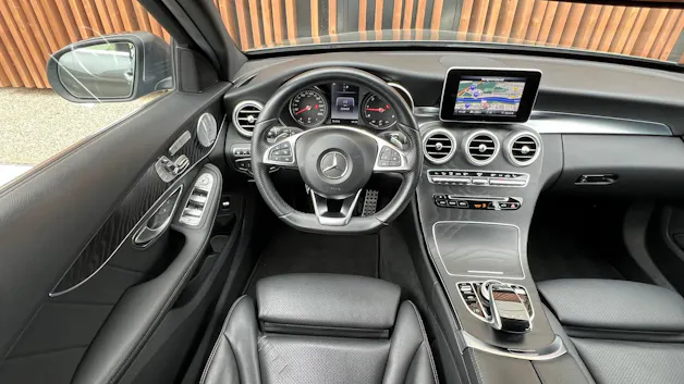 MERCEDES-BENZ C 250 d SWISS STAR AMG LINE 4MATIC 9G-TRONIC l 204 PS
