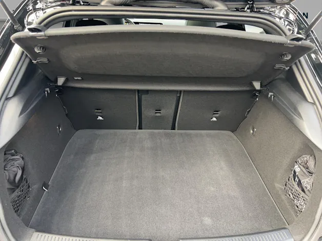 MERCEDES-BENZ A 200 7G-DCT