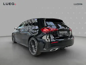 MERCEDES-BENZ A 200 7G-DCT
