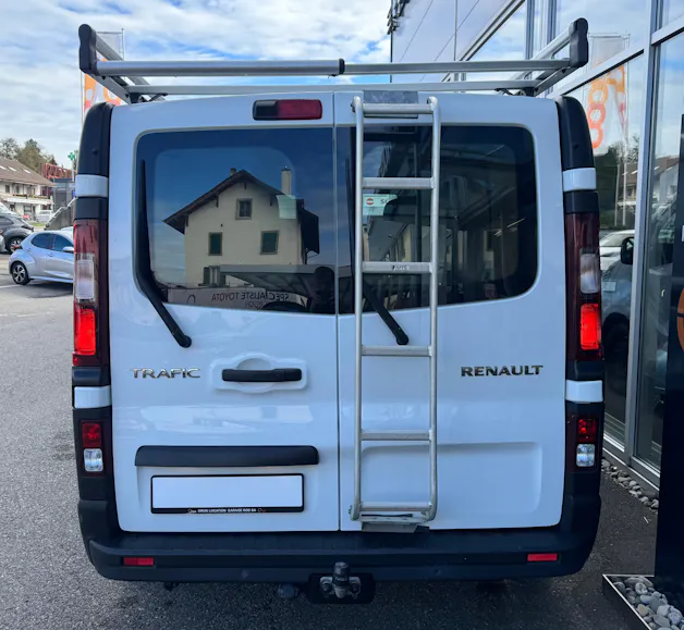 RENAULT Trafic 2.0 Blue dCi 170 Business L1H1 EN