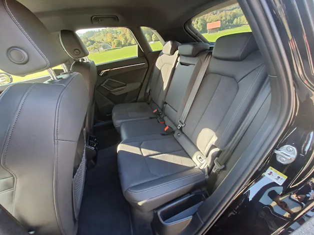 AUDI Q3 40 TDI S line quattro S-tronic *Anhängerkupplung+ASSP+*