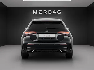 MERCEDES-BENZ A 200 Night Star 7G-DCT