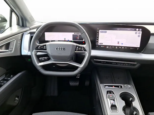 AUDI Q4 e-tron SUV quattro performance Attraction