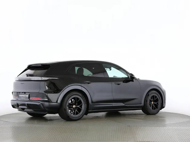 PORSCHE Cayenne Electric