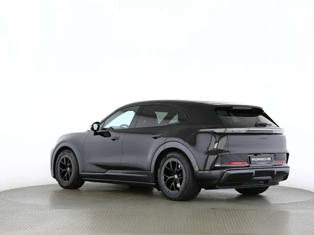 PORSCHE Cayenne Electric
