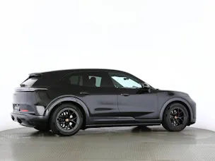 PORSCHE Cayenne Electric