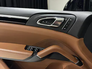 PORSCHE Cayenne S | 1.Hand | Approved Garantie |