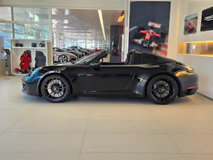 PORSCHE 911 Targa 4 GTS PDK