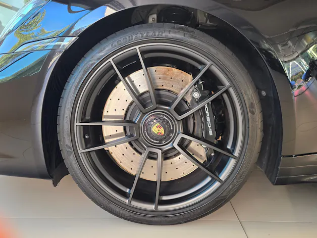 PORSCHE 911 Targa 4 GTS PDK
