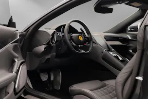 FERRARI Roma 3.9 V8 T