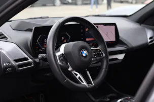 BMW 118d M Sport PRO Steptronic * MASSAGESITZE * 360° KAMERA * HEAD-UP DISPLAY * LED-SCHEINWERFER *