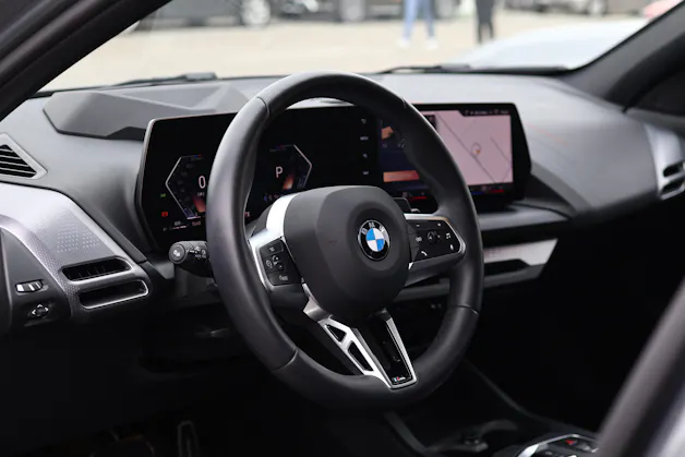BMW 118d M Sport PRO Steptronic * MASSAGESITZE * 360° KAMERA * HEAD-UP DISPLAY * LED-SCHEINWERFER *