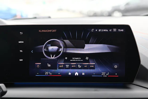 BMW 118d M Sport PRO Steptronic * MASSAGESITZE * 360° KAMERA * HEAD-UP DISPLAY * LED-SCHEINWERFER *