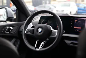 BMW 118d M Sport PRO Steptronic * MASSAGESITZE * 360° KAMERA * HEAD-UP DISPLAY * LED-SCHEINWERFER *