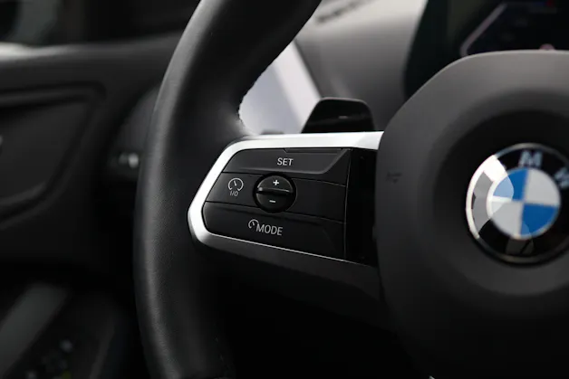 BMW 118d M Sport PRO Steptronic * MASSAGESITZE * 360° KAMERA * HEAD-UP DISPLAY * LED-SCHEINWERFER *