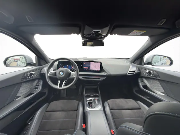BMW 118d M Sport PRO Steptronic * MASSAGESITZE * 360° KAMERA * HEAD-UP DISPLAY * LED-SCHEINWERFER *