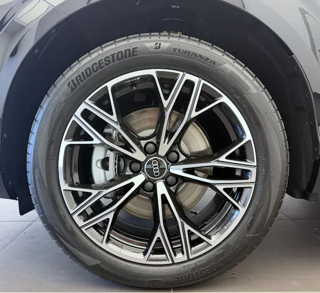 AUDI Q3 SUV TFSI quattro 195 kW S tronic