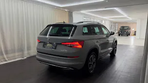 SKODA Kodiaq 2.0 TSI 4x4 Sport Line