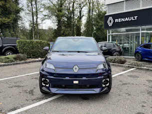 RENAULT R5 E-Tech Comfort Range iconic five