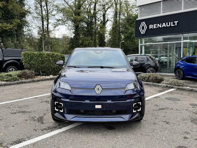 RENAULT R5 E-Tech Comfort Range iconic five