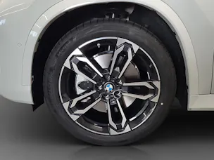 BMW X1 xDrive 23i 48V M Sport