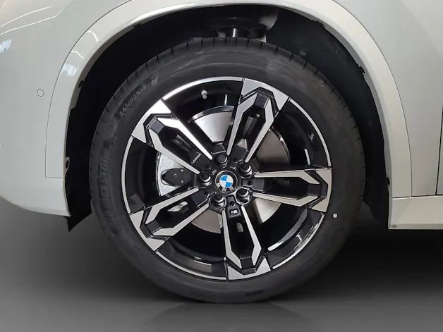 BMW X1 xDrive 23i 48V M Sport