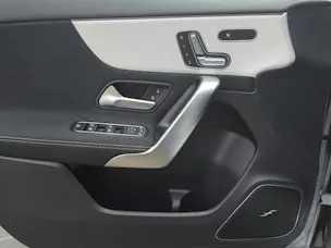 MERCEDES-BENZ A 250 4Matic AMG LINE 8G-DCT