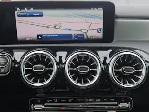 MERCEDES-BENZ A 250 4Matic AMG LINE 8G-DCT