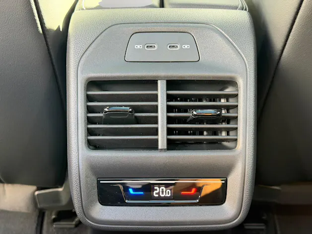VW Passat Variant 2.0 TDI evo R-Line 4 Motion DSG