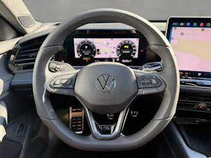 VW Passat Variant 2.0 TDI evo R-Line 4 Motion DSG